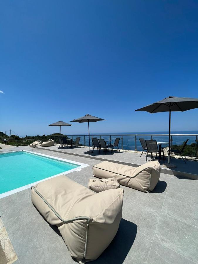 Melikiron Luxury Apartments Áyios Nikítas 외부 사진